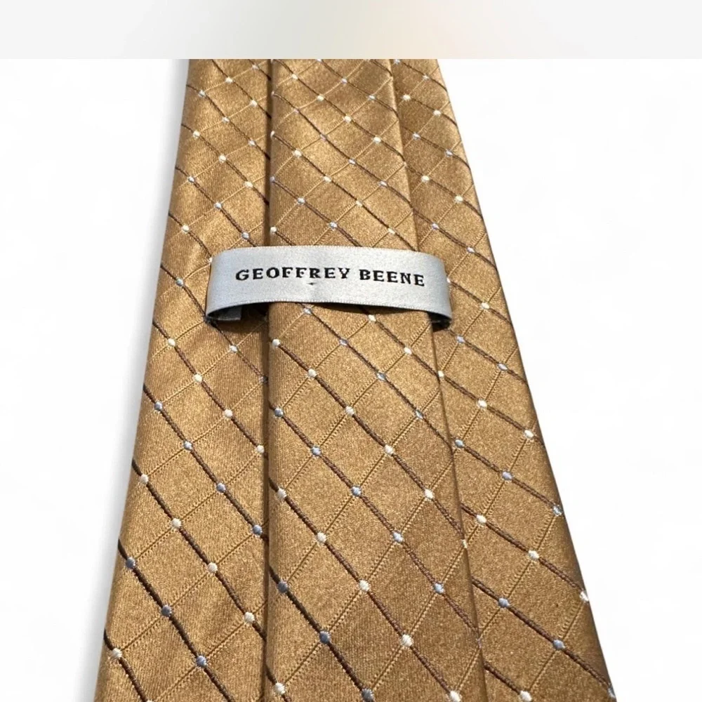 Geoffrey Beene elevate your